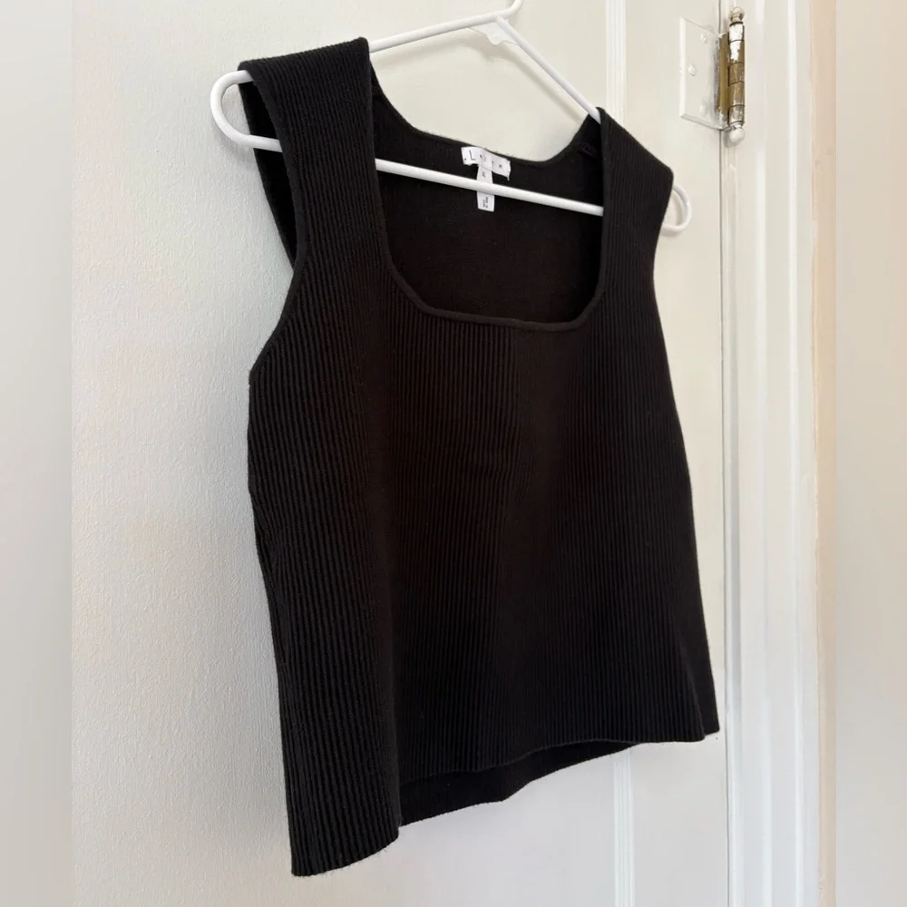 Black Ribbed Top - Picture 5 of 8